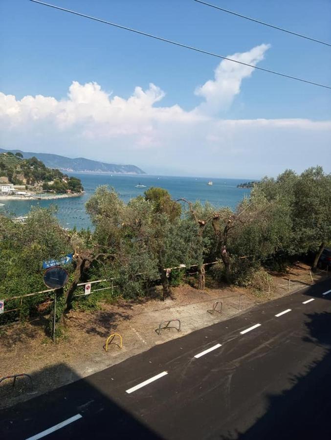 Апартаменти Monolocale Baia Dei Delfini Портовенере Екстер'єр фото